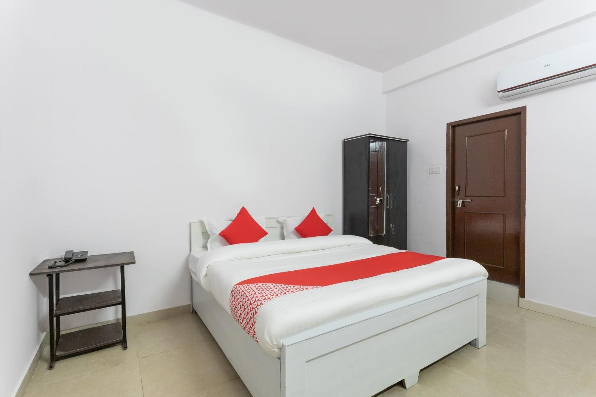 Hotel O Golden Star Bhopal Zewnętrze zdjęcie