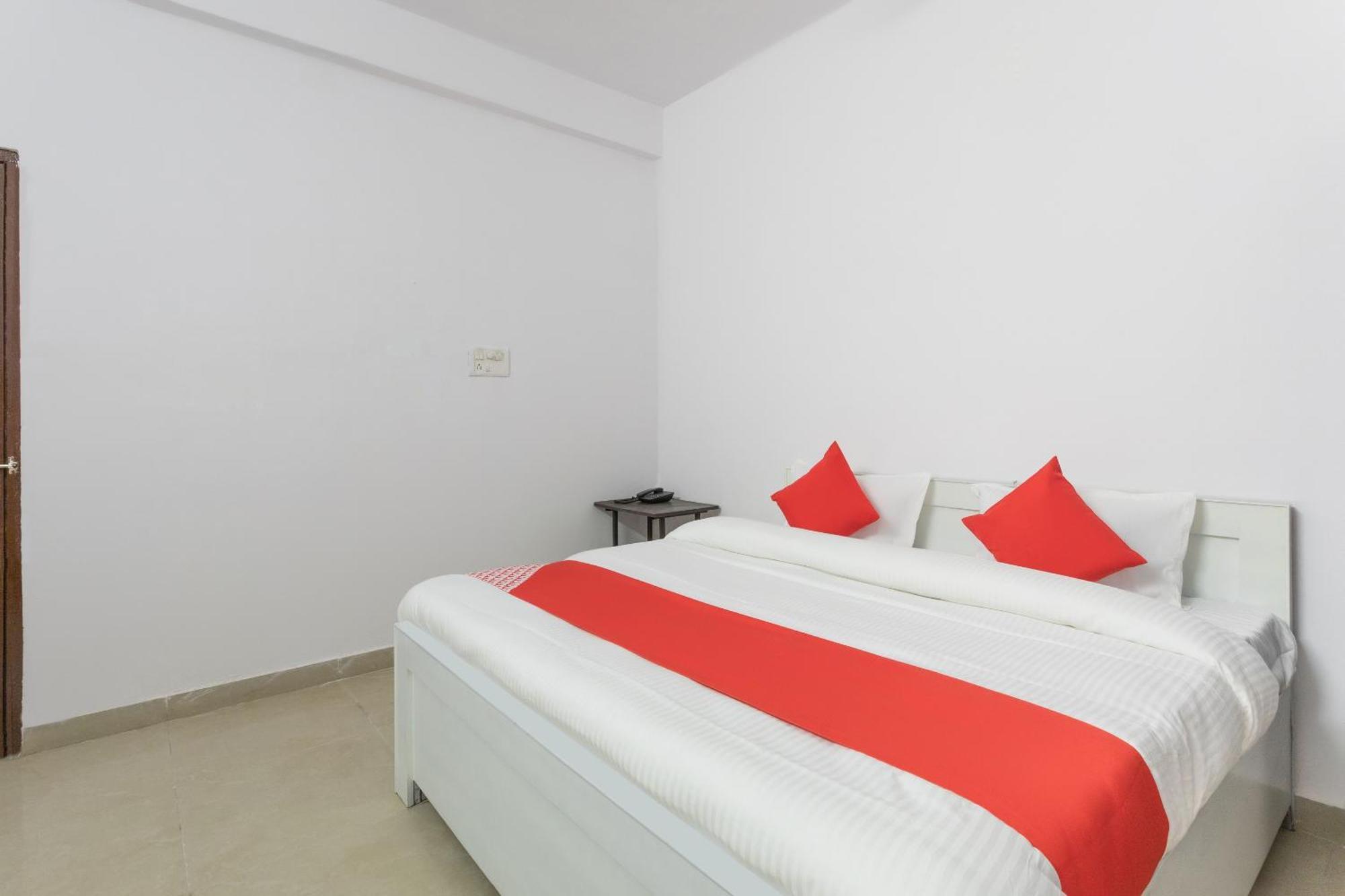 Hotel O Golden Star Bhopal Zewnętrze zdjęcie