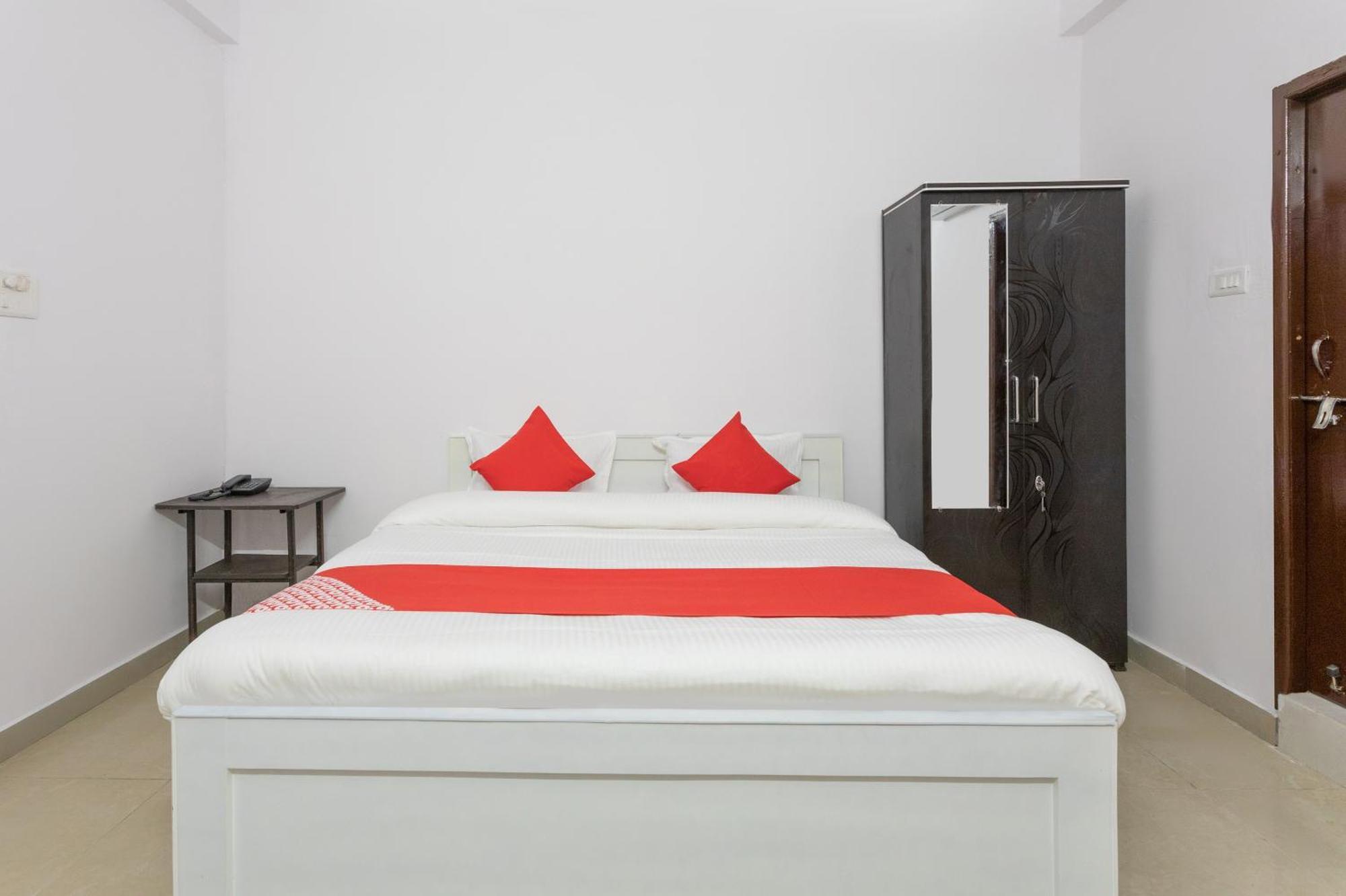 Hotel O Golden Star Bhopal Zewnętrze zdjęcie