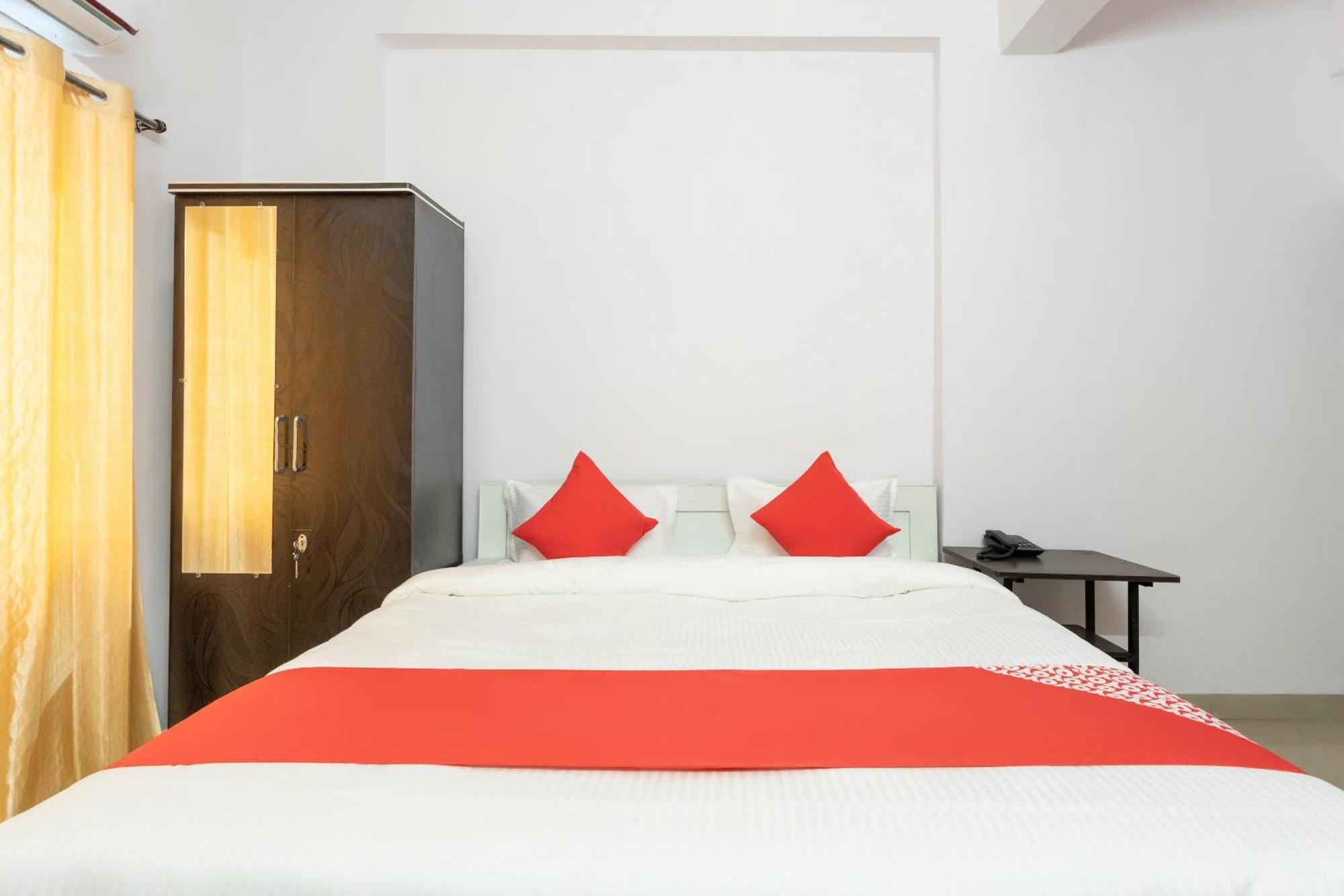 Hotel O Golden Star Bhopal Zewnętrze zdjęcie
