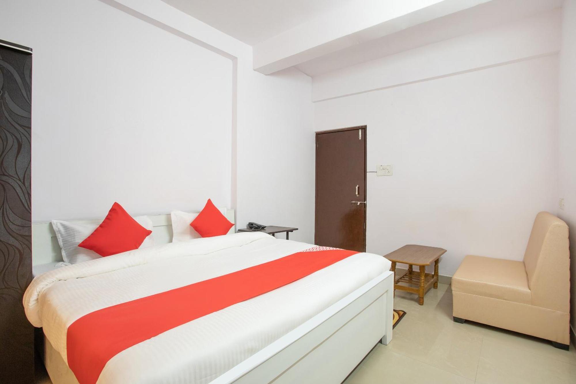 Hotel O Golden Star Bhopal Zewnętrze zdjęcie
